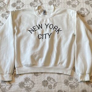 New York City crewneck sweatshirt in white size small